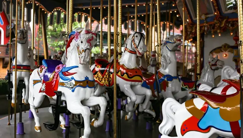 Najlepsze atrakcje Disneylandu, które musisz zobaczyć podczas wizyty
